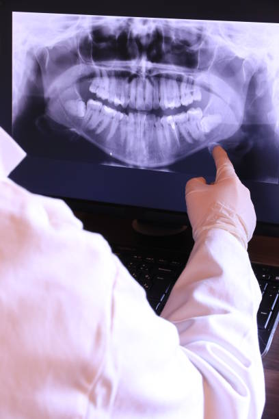 Best Emergency Dental Services for Seniors in Baxter Estates, NY